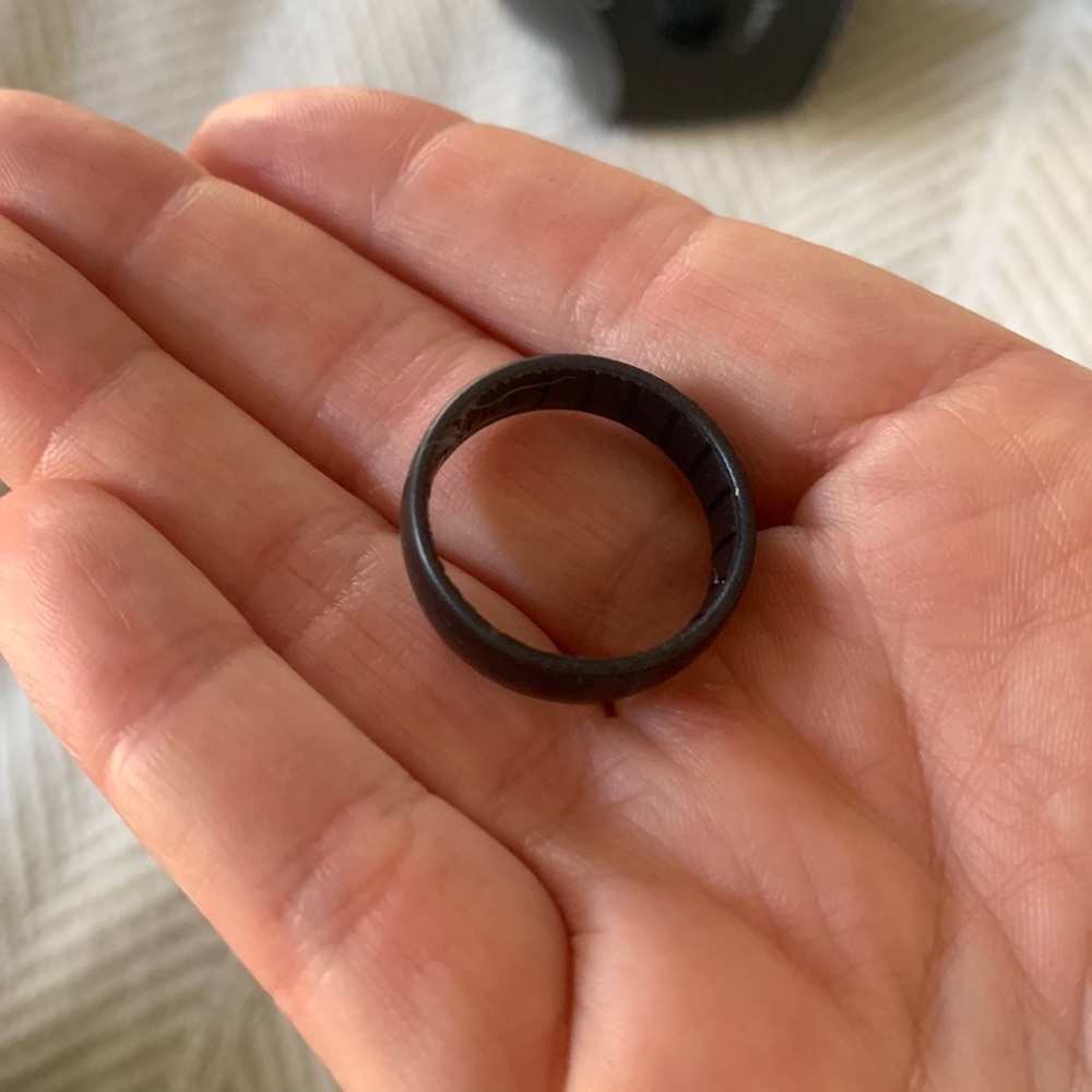 Mens black Enso ring